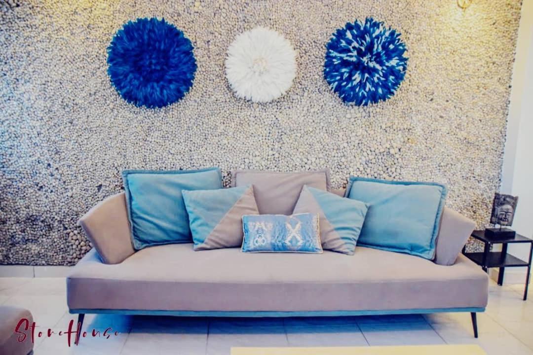 Stone House - Makepe, Douala Aparthotel Bagian luar foto