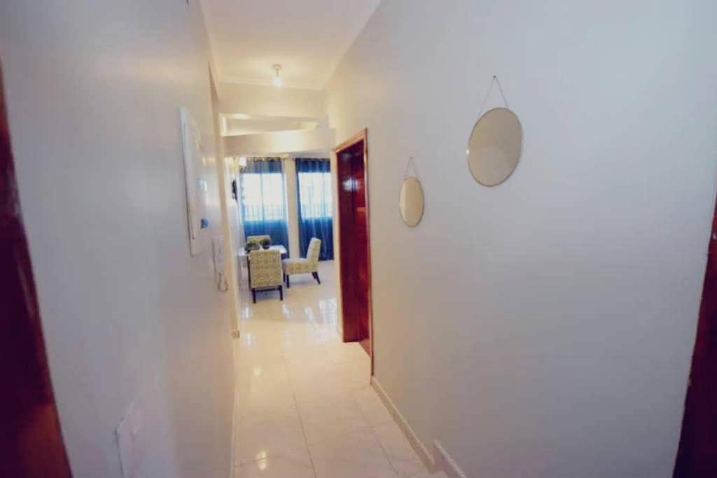 Stone House - Makepe, Douala Aparthotel Bagian luar foto