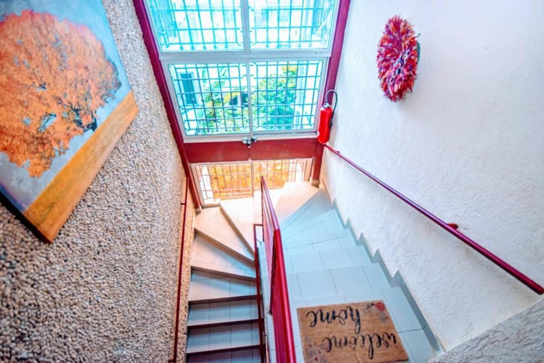 Stone House - Makepe, Douala Aparthotel Bagian luar foto
